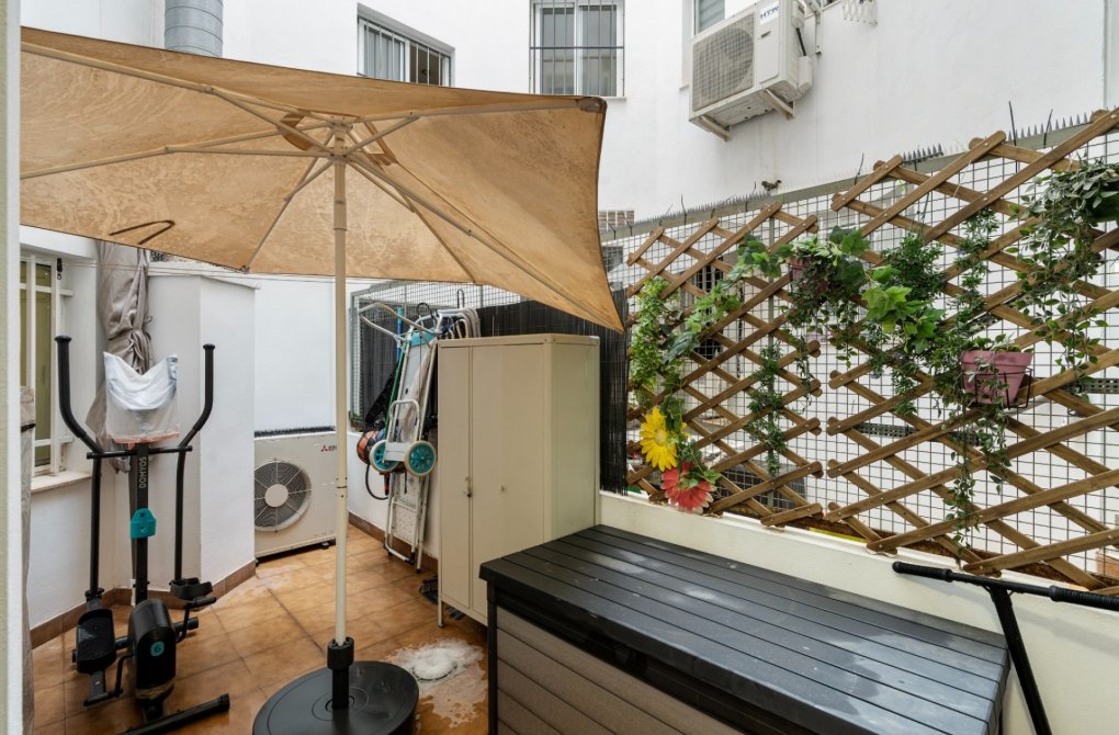 Resale - Apartment - Alicante - Center