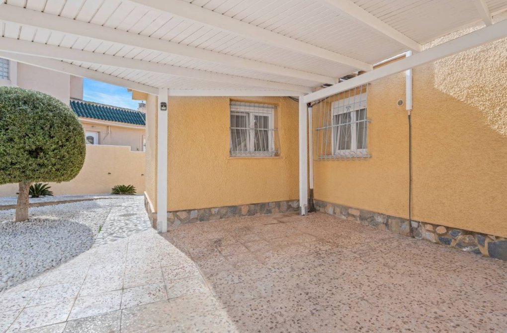 Resale - Villa - Ciudad Quesada