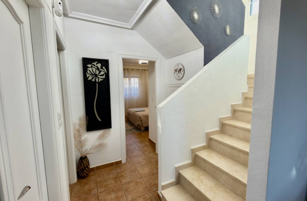 Resale - Villa - Guardamar del Segura - El Raso