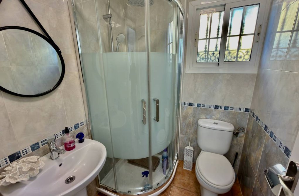 Resale - Villa - Guardamar del Segura - El Raso