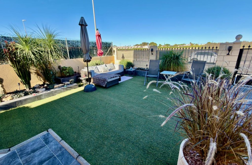 Resale - Villa - Guardamar del Segura - El Raso