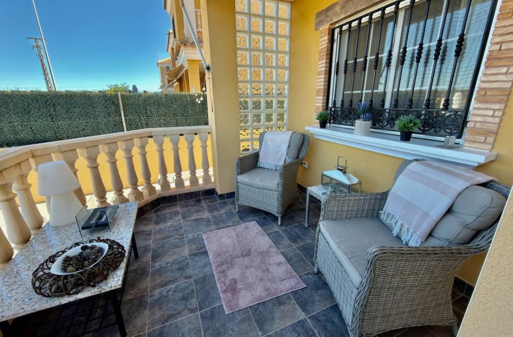 Resale - Villa - Guardamar del Segura - El Raso