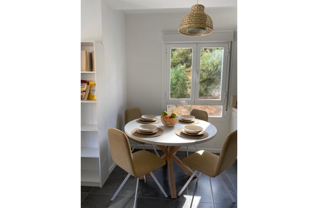 Resale - Apartment - Orihuela Costa - Campoamor