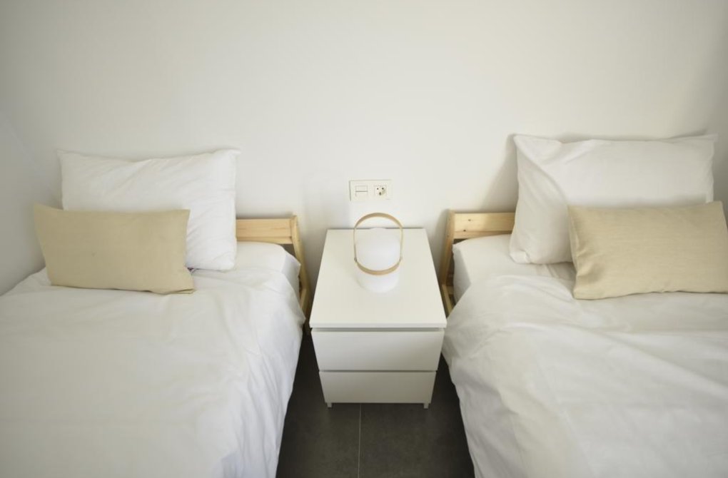 Resale - Apartment - Orihuela Costa - Campoamor