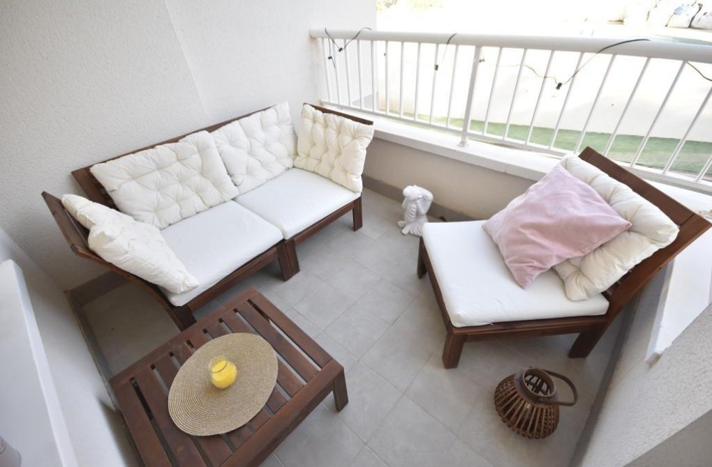 Resale - Apartment - Orihuela Costa - Campoamor