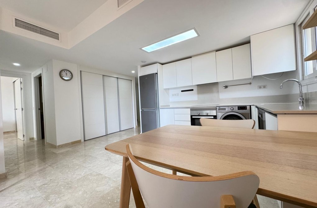 Resale - Apartment - Torrevieja - Punta prima