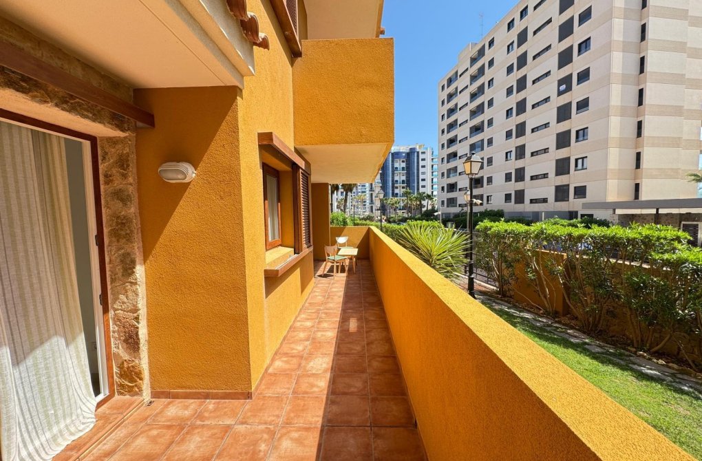 Resale - Apartment - Torrevieja - Punta prima