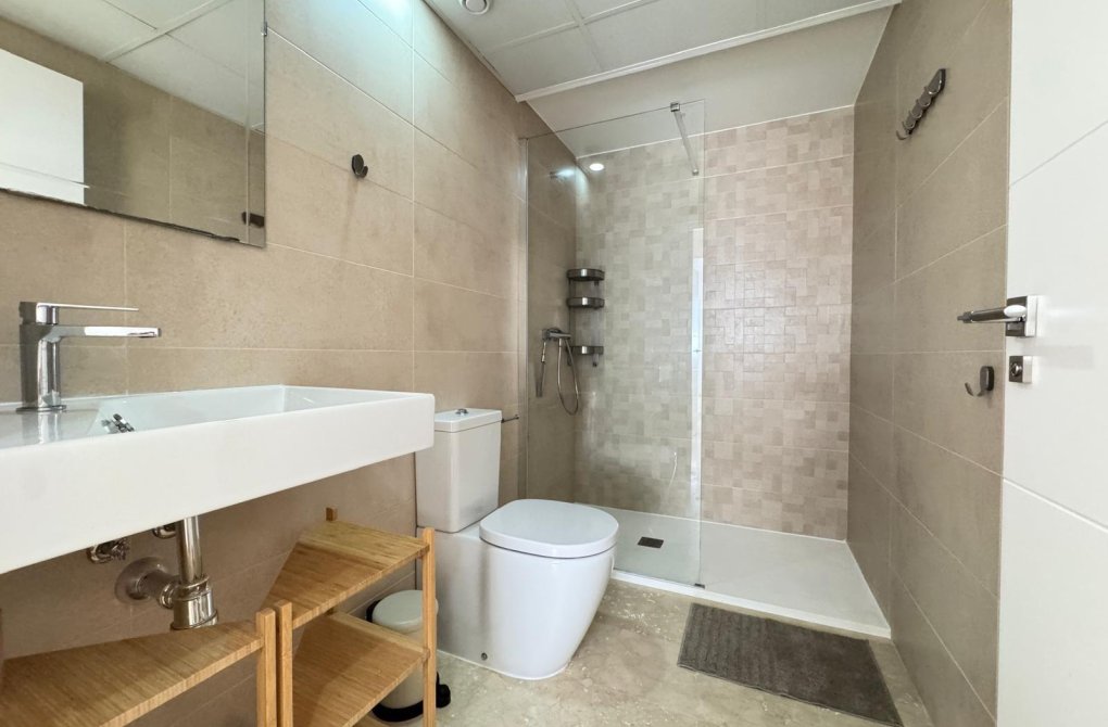 Resale - Apartment - Torrevieja - Punta prima