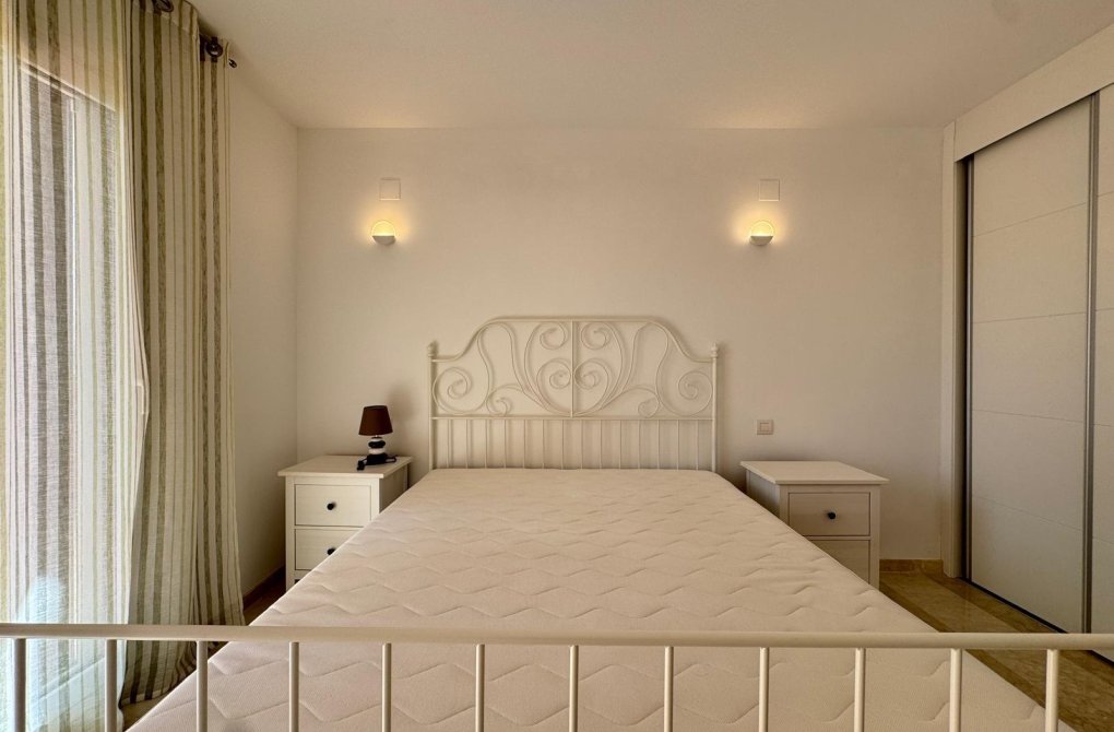 Resale - Apartment - Torrevieja - Punta prima