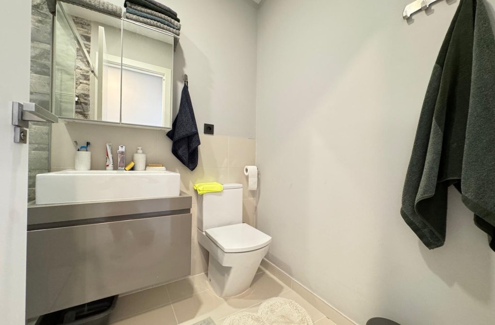 Resale - Apartment - Orihuela Costa - Las Filipinas