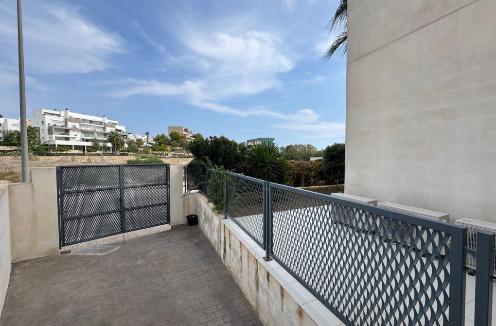 Resale - Apartment - Orihuela Costa - Las Filipinas