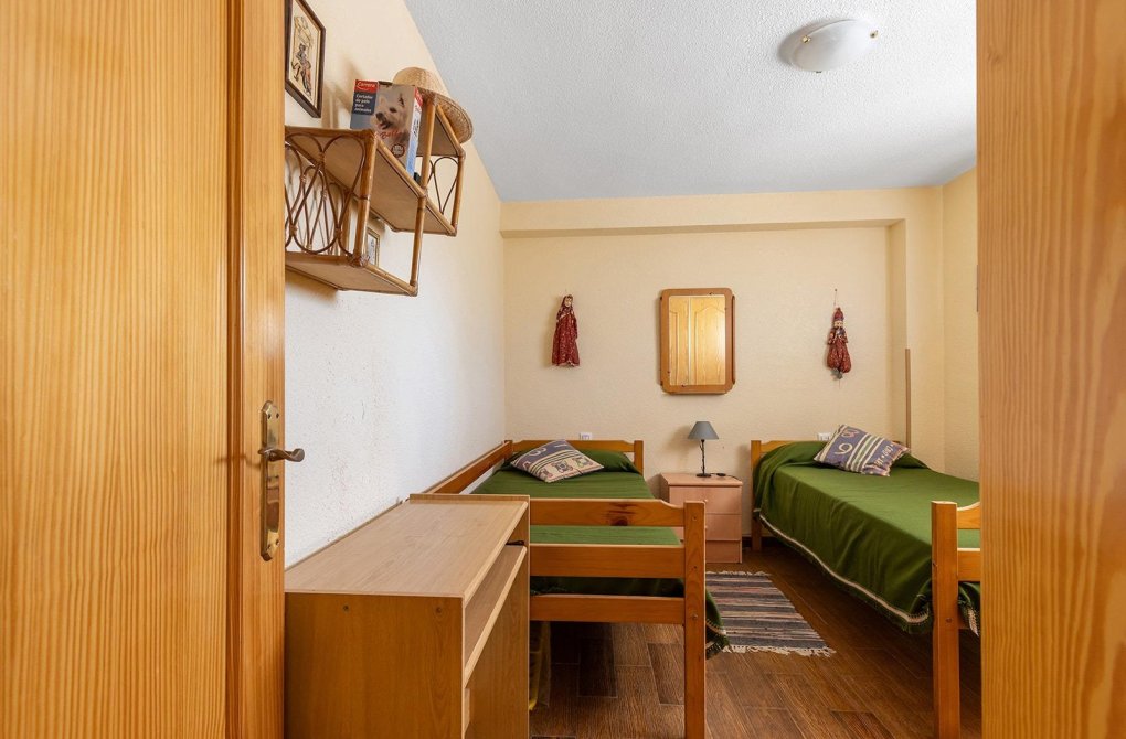 Resale - Apartment - Guardamar del Segura - Urb. pinomar