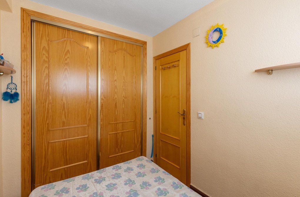 Resale - Apartment - Guardamar del Segura - Urb. pinomar