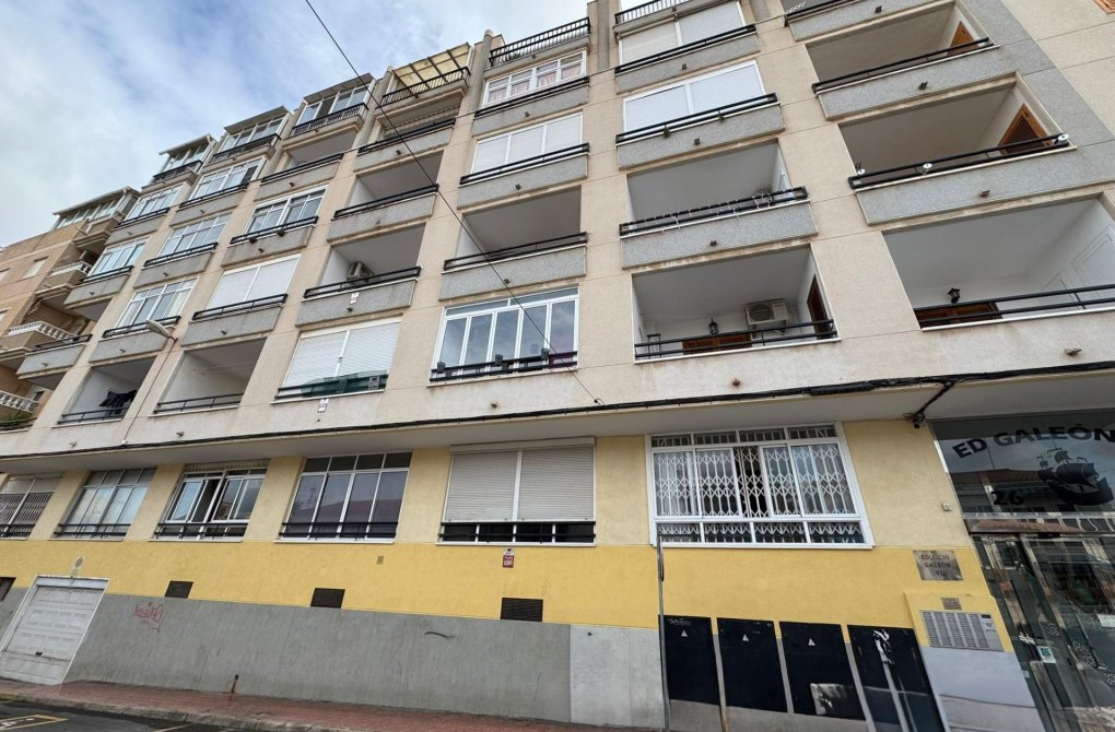 Resale - Studio - Torrevieja - Estacion de autobuses