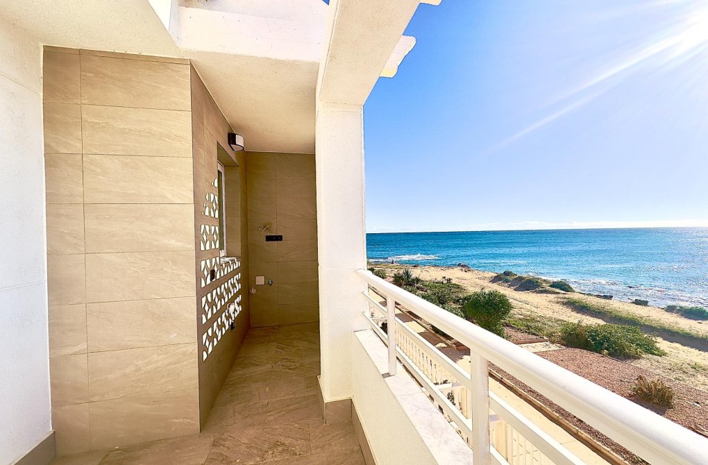 Resale - Apartment - Torrevieja - Cabo cervera