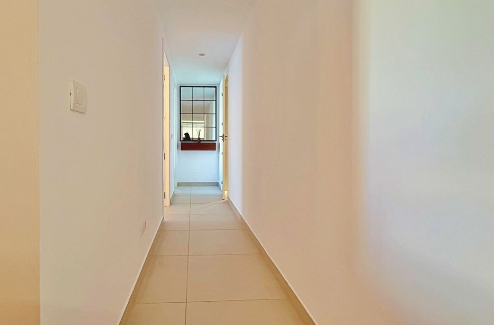 Resale - Apartment - Torrevieja - Punta prima