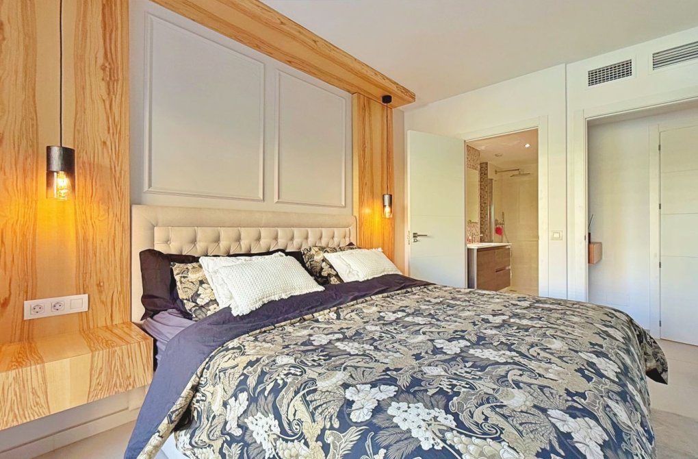 Resale - Apartment - Torrevieja - Punta prima