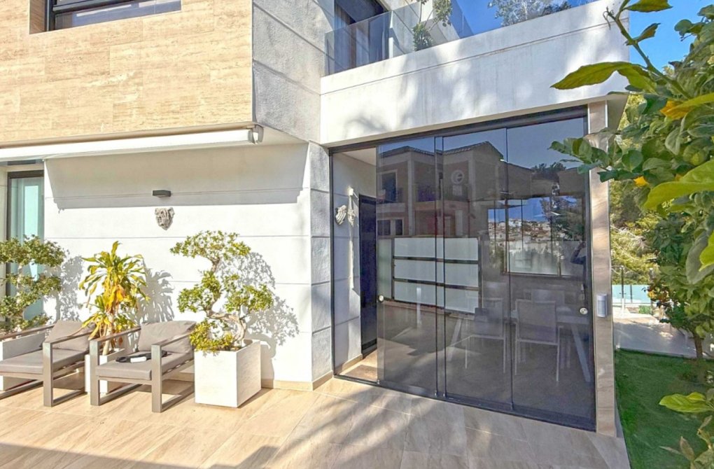 Resale - Detached Villa - Orihuela Costa - Villamartín