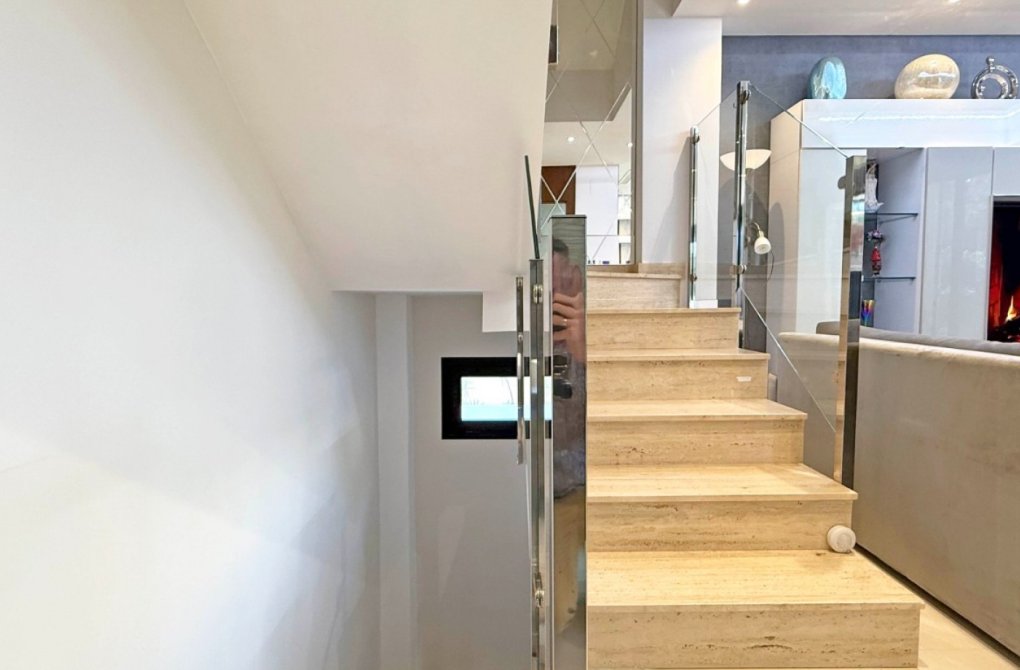 Resale - Detached Villa - Orihuela Costa - Villamartín