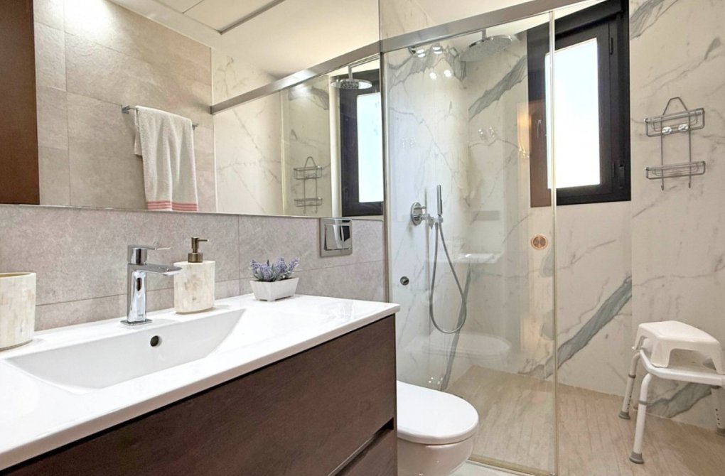 Resale - Detached Villa - Orihuela Costa - Villamartín