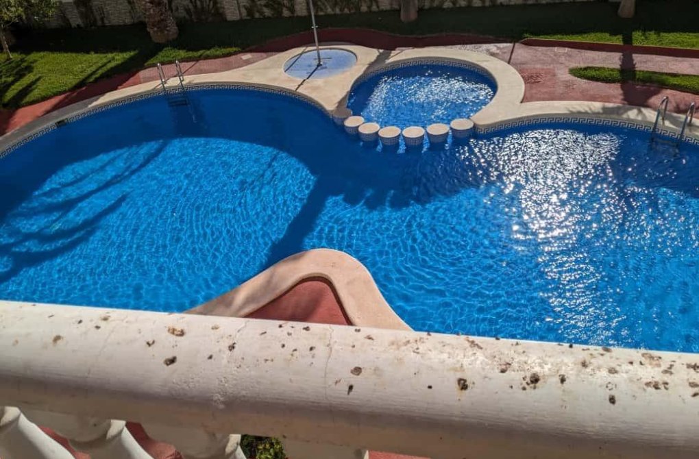 Resale - Apartment - Torrevieja - Estacion de autobuses