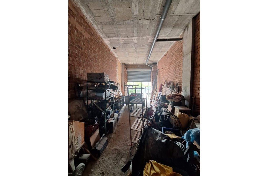 Resale - Business - Los Montesinos - Pueblo 8