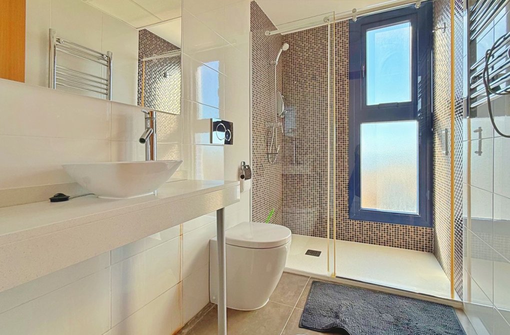 Resale - Penthouse - Torrevieja - Punta prima