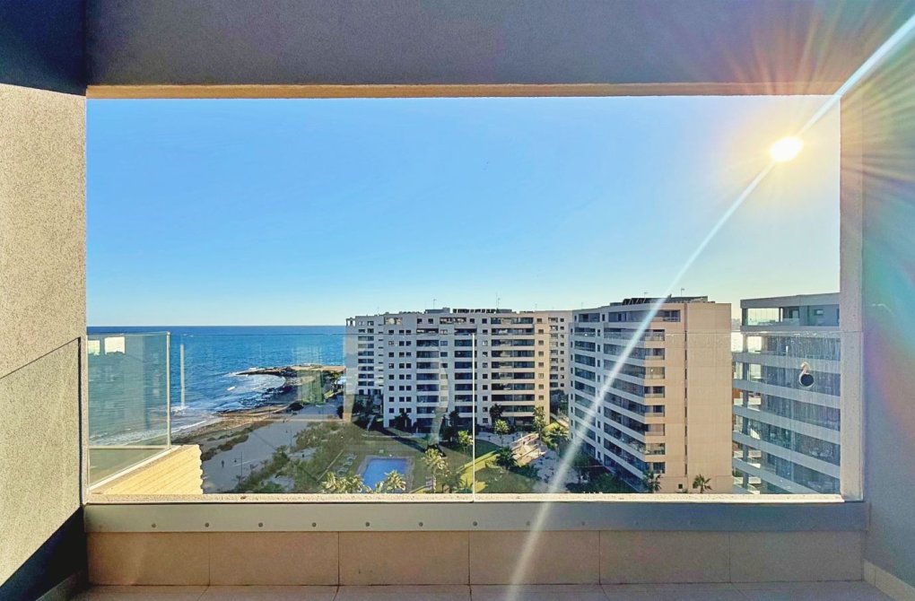 Resale - Penthouse - Torrevieja - Punta prima