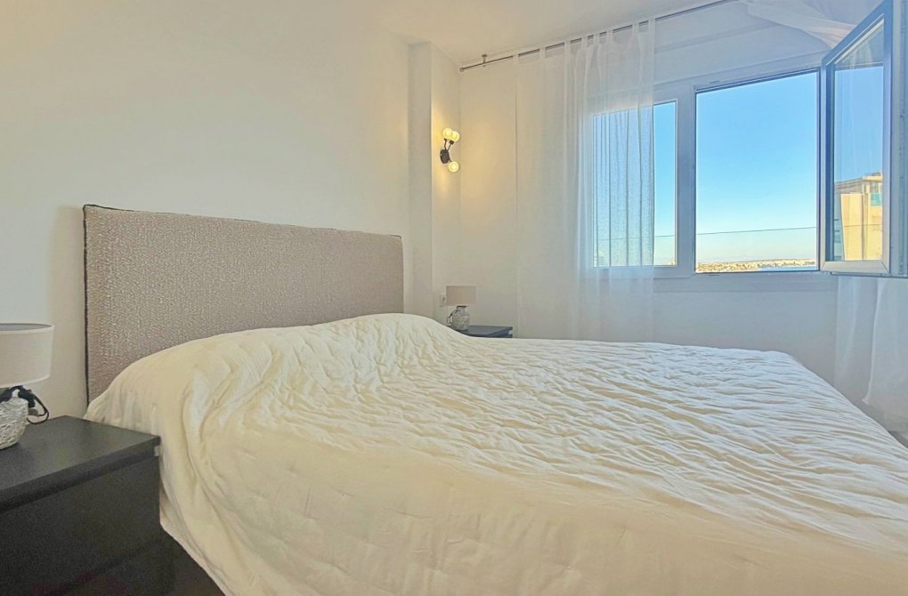 Resale - Penthouse - Torrevieja - Punta prima