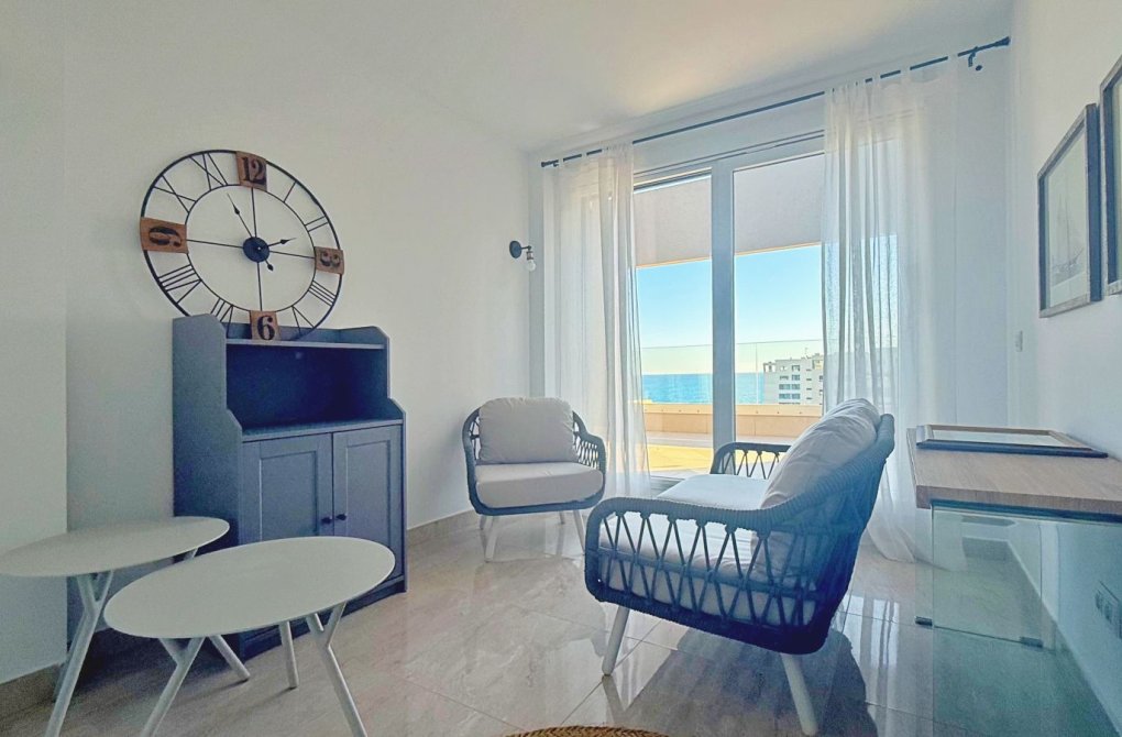 Resale - Penthouse - Torrevieja - Punta prima