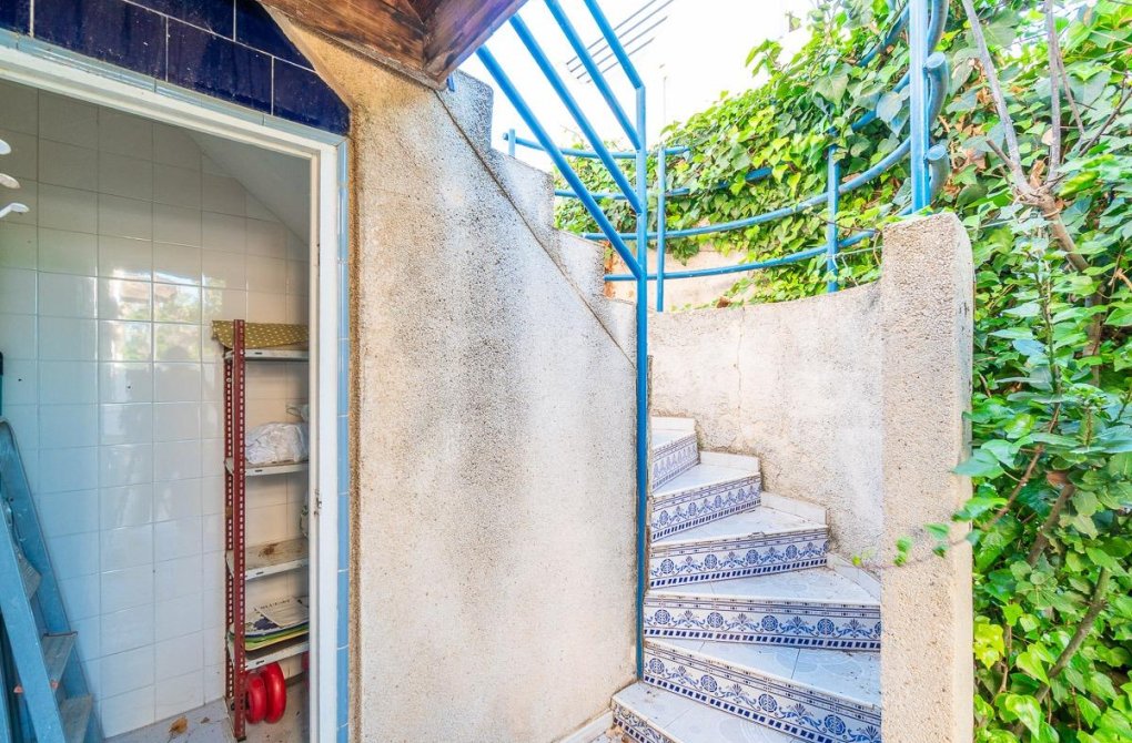 Resale - Terraced house - Torrevieja - Carrefour