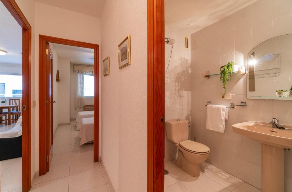 Resale - Apartment - Torrevieja - Playa del Cura