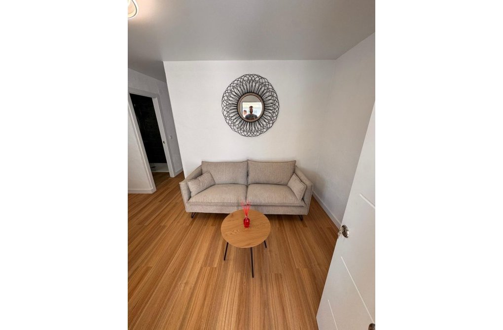 Resale - Bungalow - Torrevieja - La Siesta - El Salado - Torreta