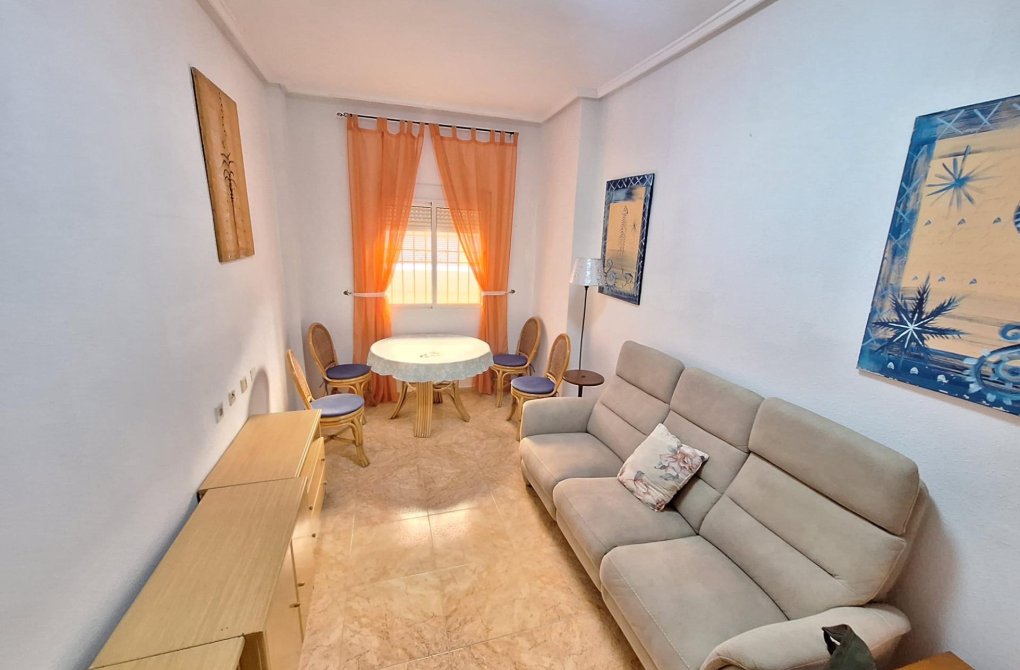  - Apartment - Torrevieja - Centro