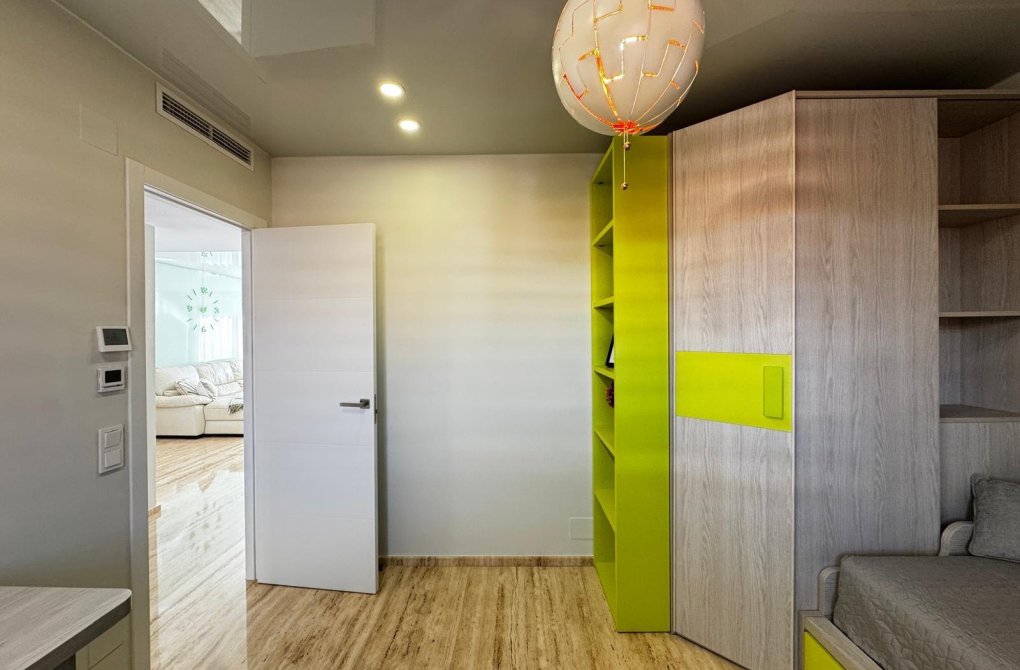 Resale - Penthouse - Torrevieja - Playa del cura