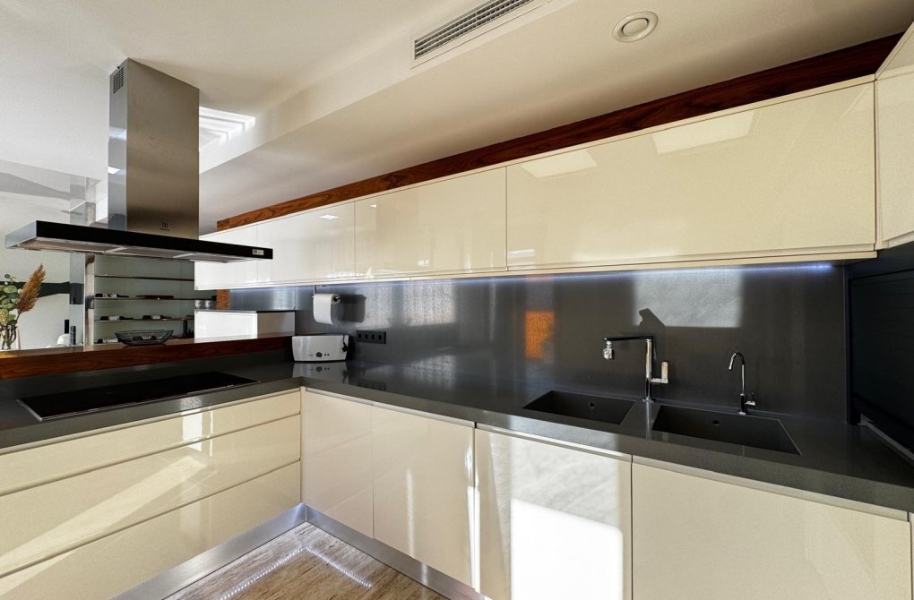 Resale - Penthouse - Torrevieja - Playa del cura