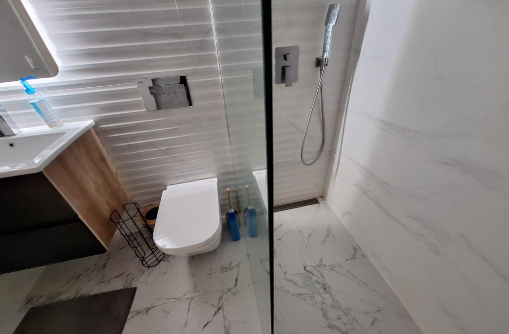 Resale - Terraced house - Torrevieja - Playa del cura