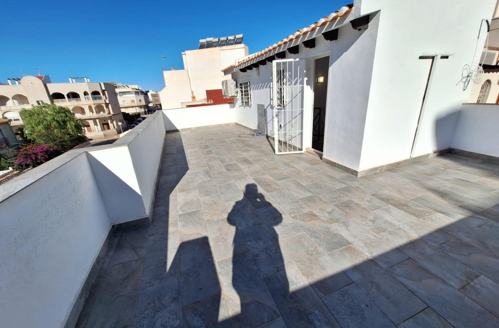 Resale - Terraced house - Torrevieja - Playa del cura