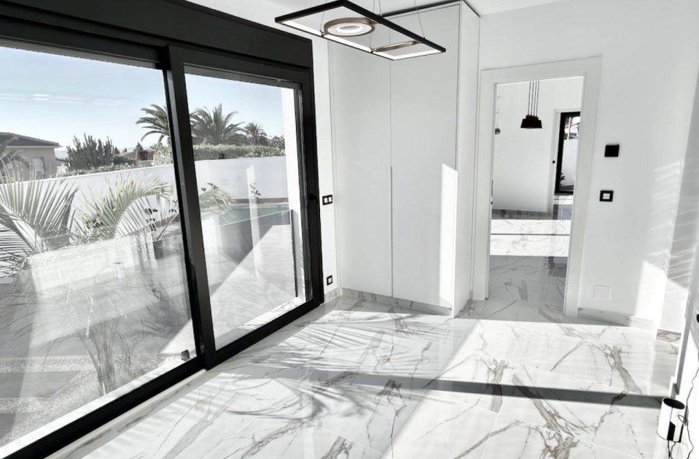 Вторичное жилье - Bилла - Ciudad Quesada