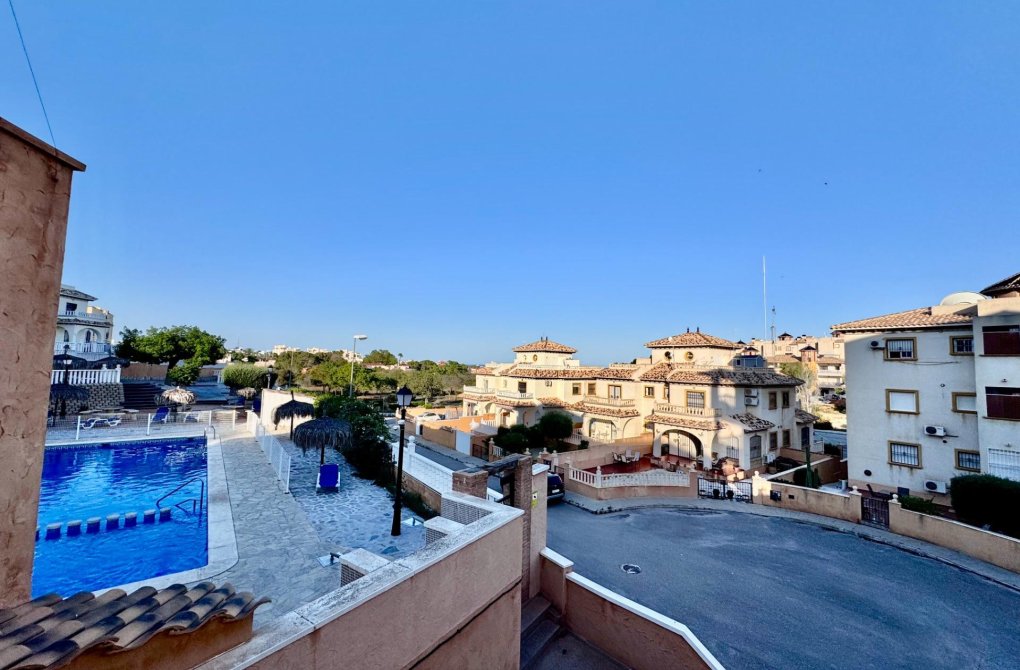 Resale - Villa - Orihuela Costa - Lomas de Cabo Roig-Los Dolses