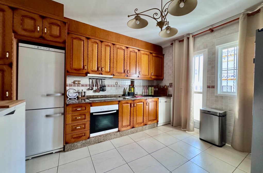 Resale - Villa - Orihuela Costa - Lomas de Cabo Roig-Los Dolses