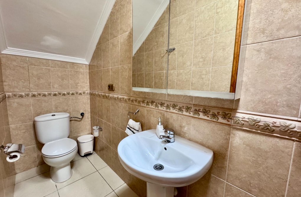 Resale - Villa - Orihuela Costa - Lomas de Cabo Roig-Los Dolses