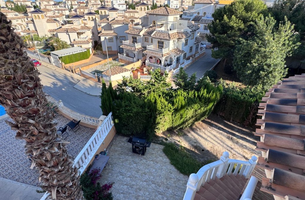 Resale - Villa - Orihuela Costa - Lomas de Cabo Roig-Los Dolses