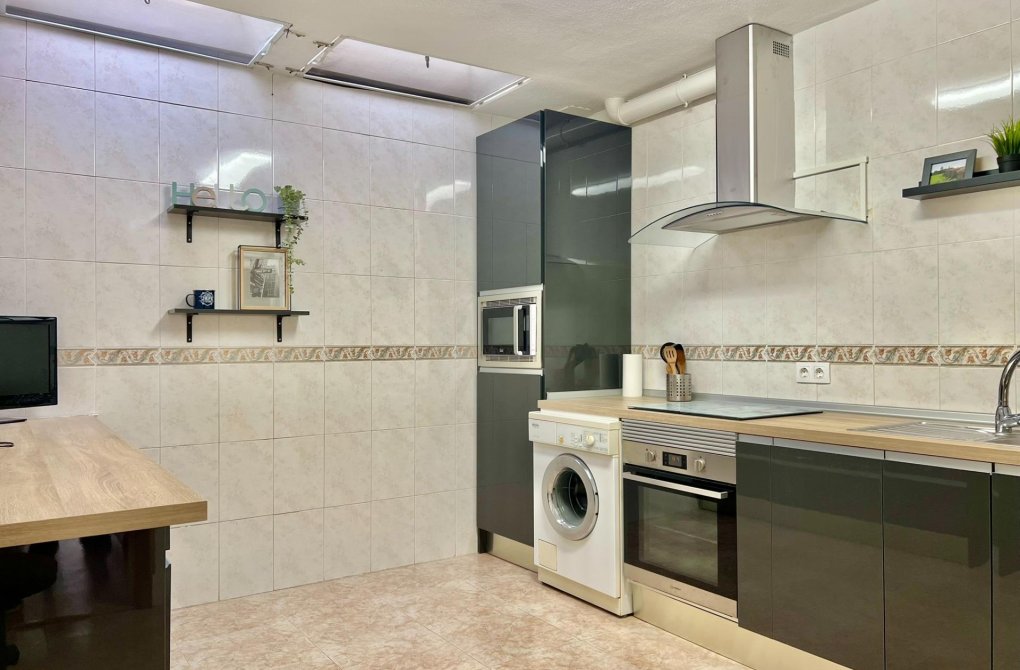 Resale - Triplex - Torrevieja - Habaneras