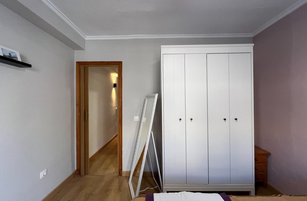 Resale - Triplex - Torrevieja - Habaneras