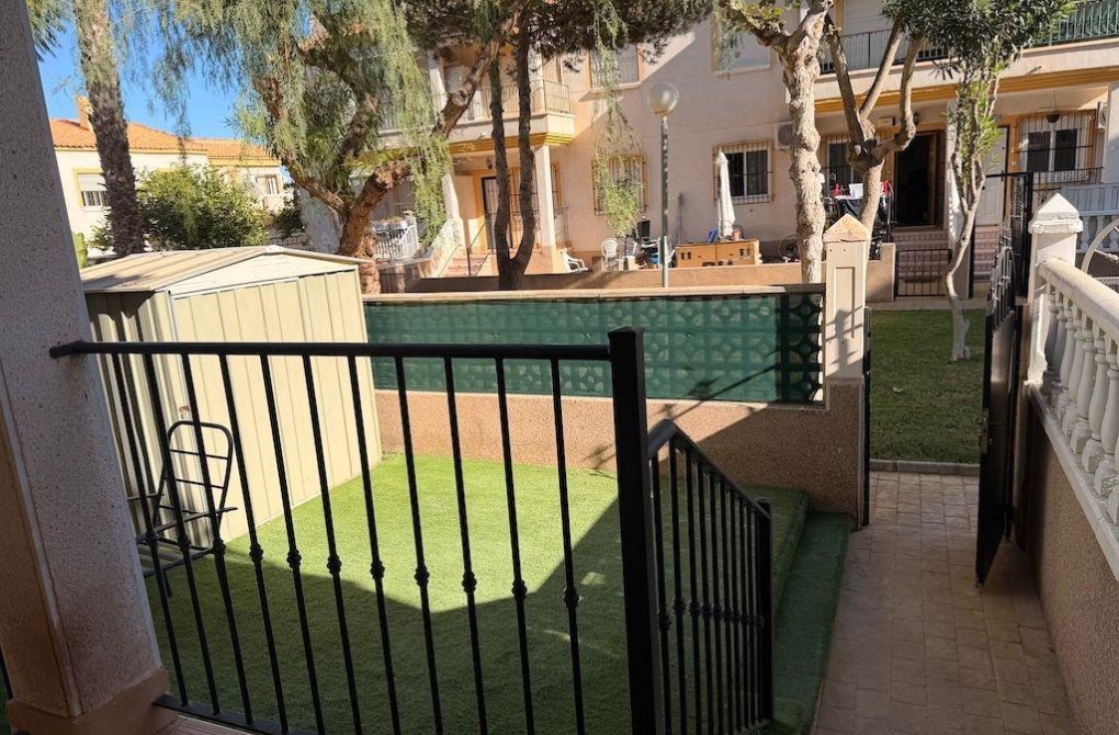 Resale - Bungalow - Orihuela Costa - Las Filipinas