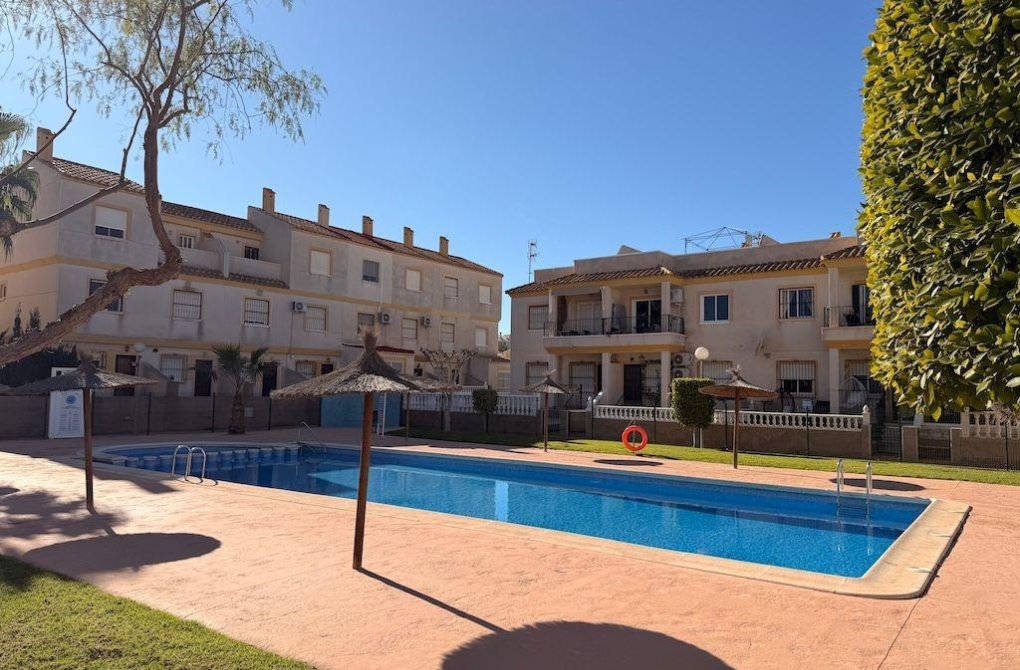 Resale - Bungalow - Orihuela Costa - Las Filipinas