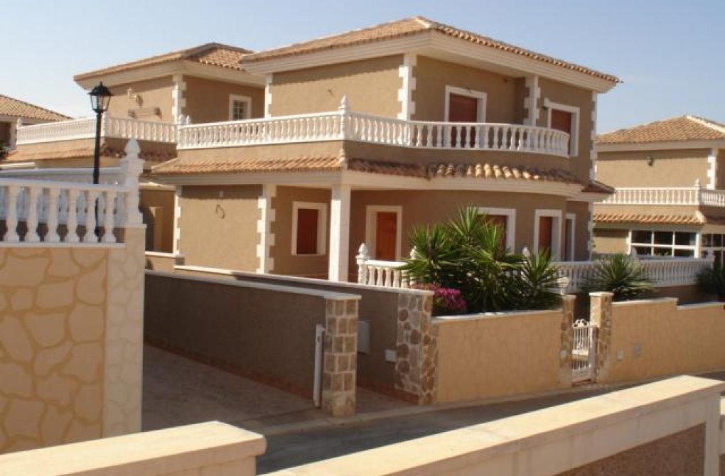 Новостройка - Bилла - Los Altos