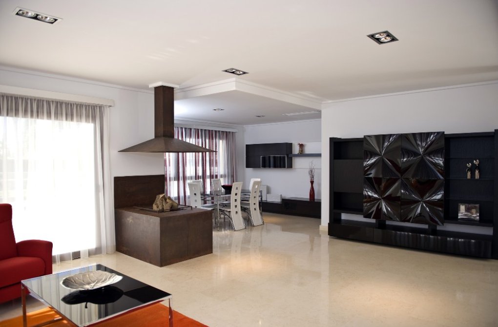 Resale - Villa - Cabo Roig