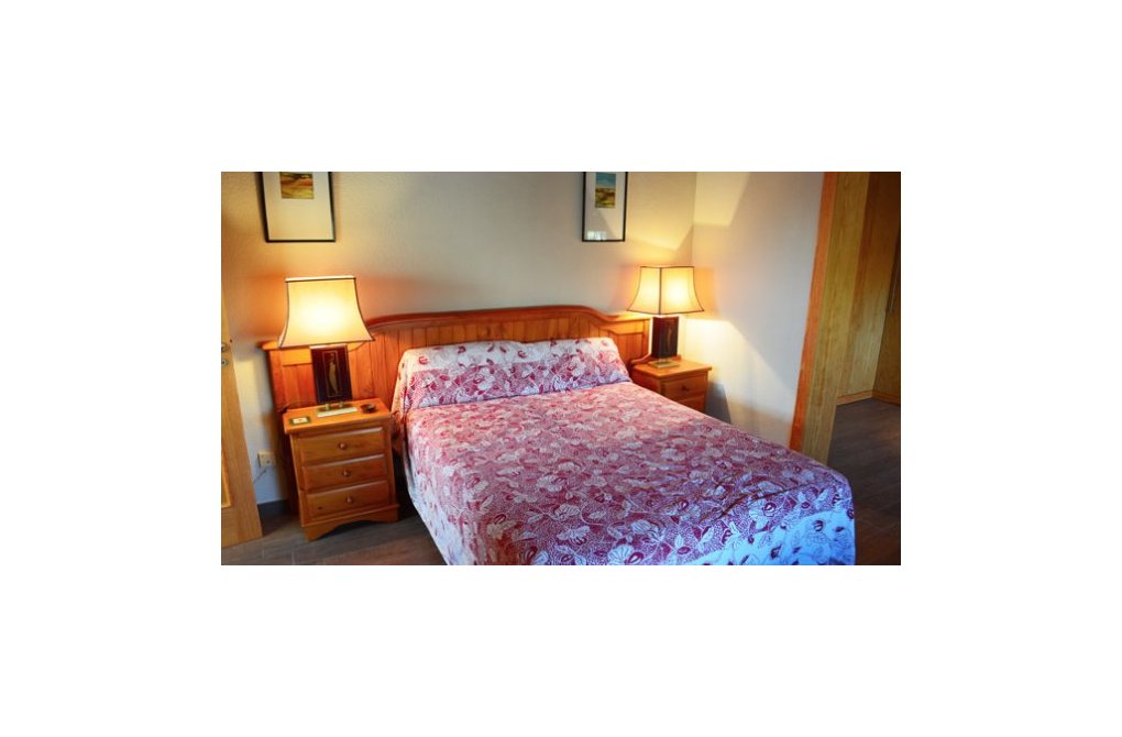 Resale - Villa - Cabo Roig